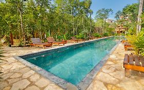 Aldea Savia Garden House